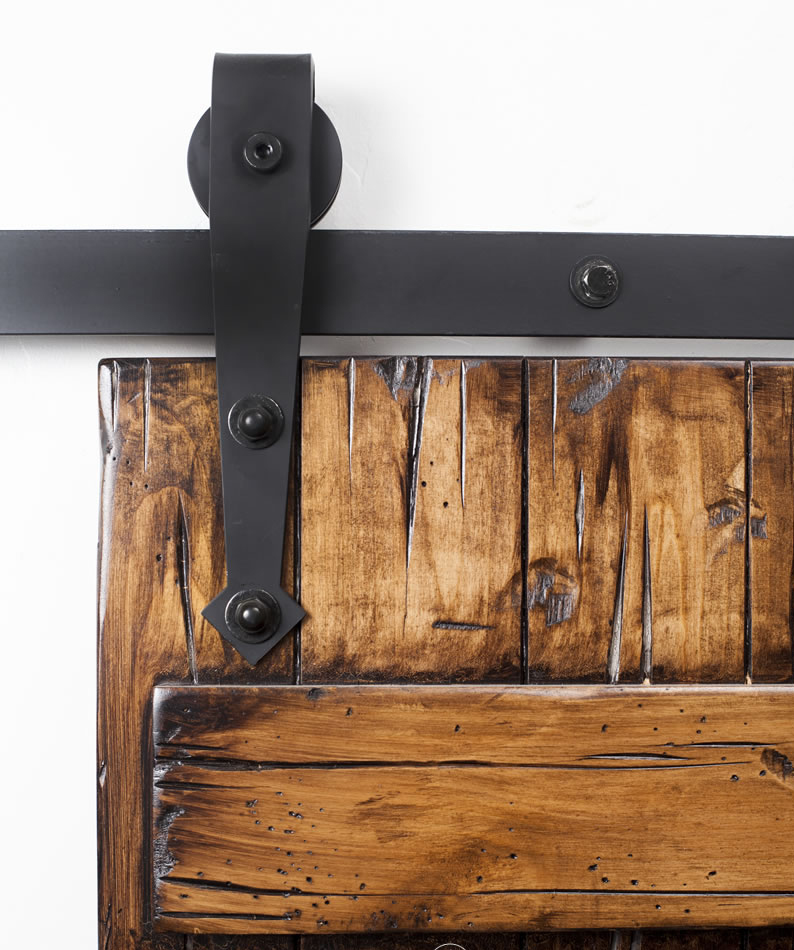 Sanipro Arrow style black steel barn door hardware